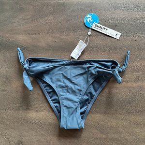 NWT Cupshe Bikini Bottom, Light Blue, XS